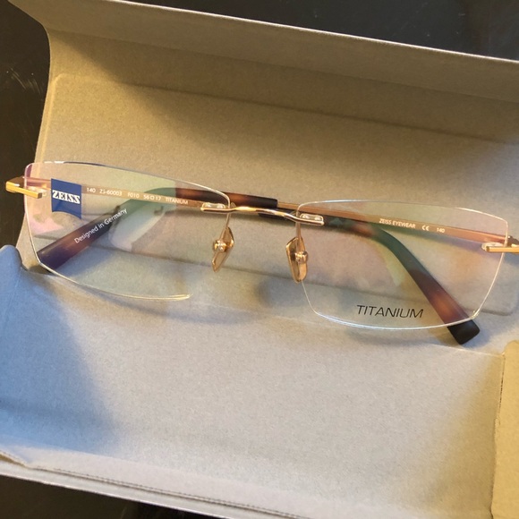 Zeiss Rectangular  Rimless Glasses with Titanium Gold Accents - Picture 2 of 6